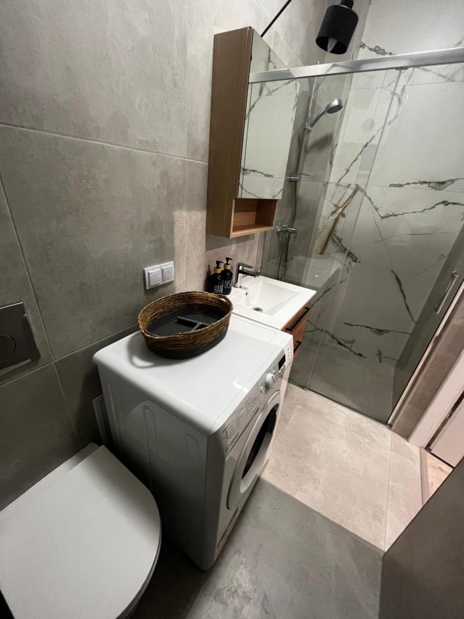 Apartamenty Dbrw Jezyce Posen Exterior foto